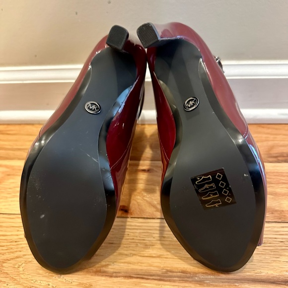 Michael Kors Burgundy Patent Lawson Open Toe Stiletto Bootie Heel Size 8.5 - Picture 4 of 6